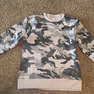Size Medium Pullover